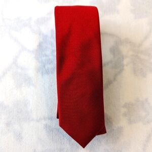 Matinique solid red silk tie Corporate Office Business Old Money Quiet Luxury